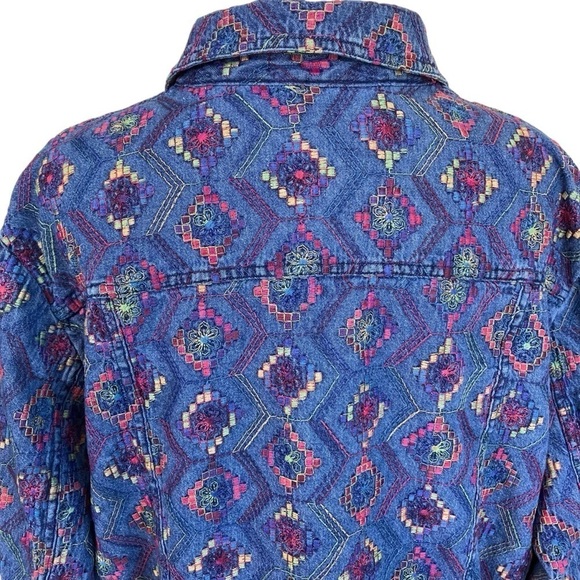 COLDWATER CREEK Boho Aztec Tribal Multicolor Embroidered Cotton Denim Jacket XL - Picture 7 of 16
